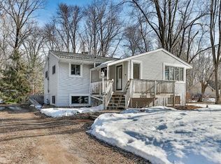 7256 N Shore Trl N, Forest Lake, MN 55025