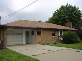 411 Faircrest St SW, Canton, OH 44706