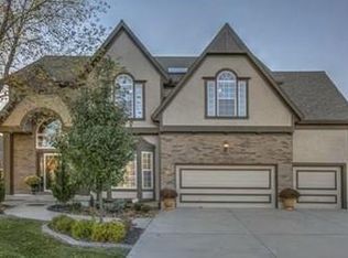 8924 N Hunter Ave, Kansas City, MO 64157