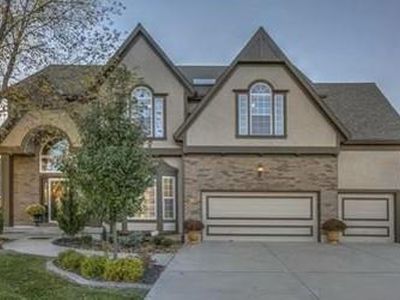 8924 N Hunter Ave, Kansas City, MO, 64157