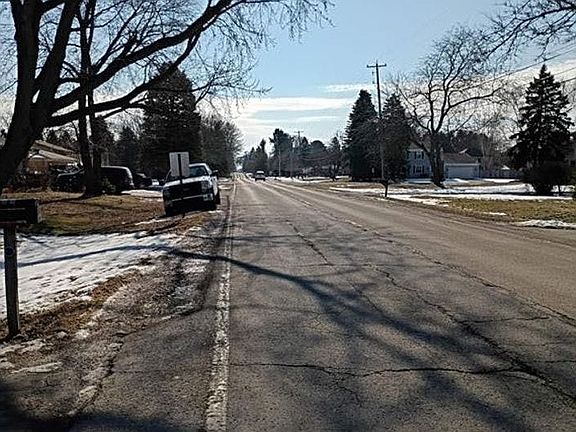 5th image of 5349 Erie St