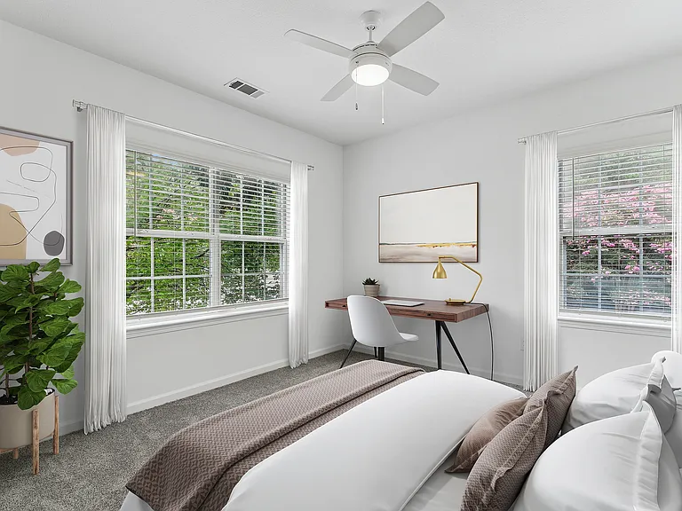Avana North Point — Photo 11