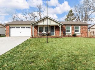 401 Forest Run Dr, Eureka, MO 63025