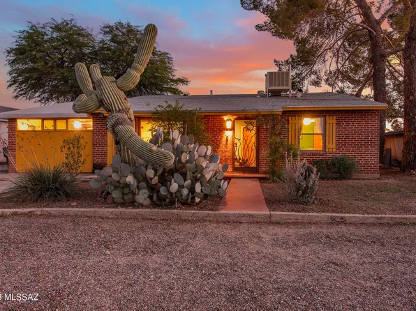 5044 E Rosewood St, Tucson, AZ 85711