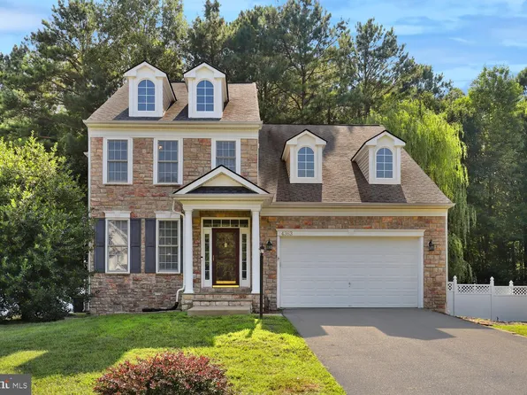 4363 Chatham Dr, King George, VA 22485