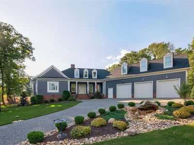 105 N Knob Hl, Williamsburg, VA, 23188