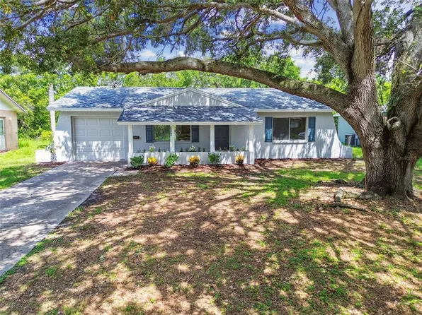 9936 62nd St N, Pinellas Park, FL 33782