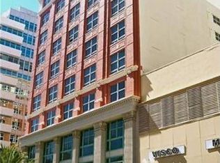 1 E Flagler St, Miami, FL 33131