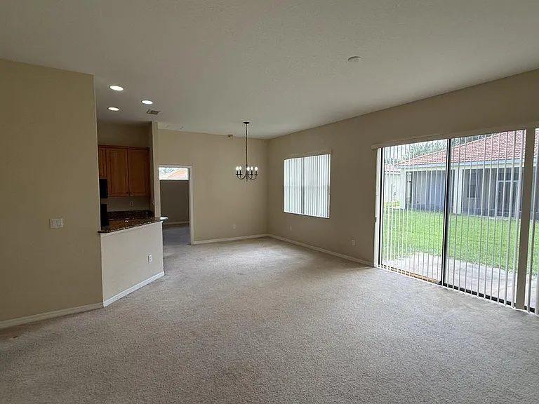 439 Caraway Dr — Photo 10