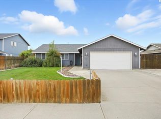 4916 Cooperstown Ln, Pasco, WA