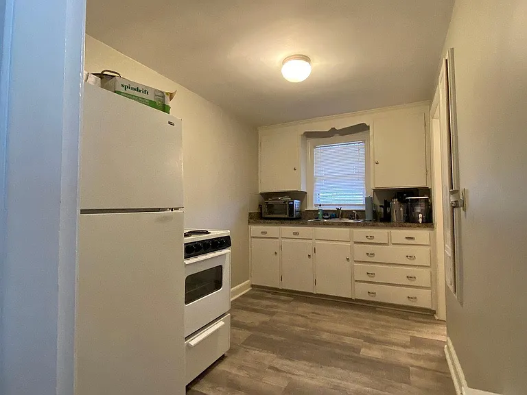 134 South St #12 — Photo 5