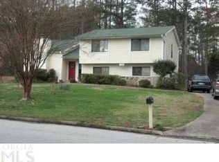 1935 Chateau Ln, Lithia Springs, GA 30122