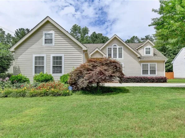 525 Hunnicutt Rd SE, Mableton, GA 30126