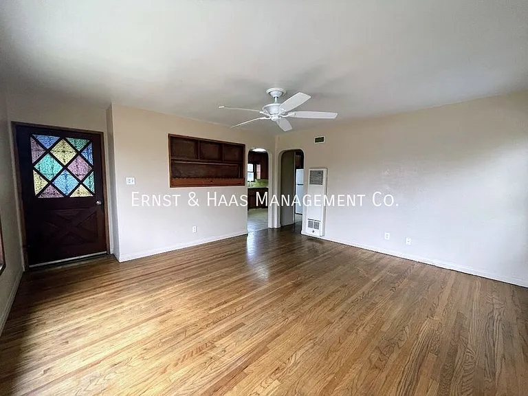 5821 John Ave — Photo 5