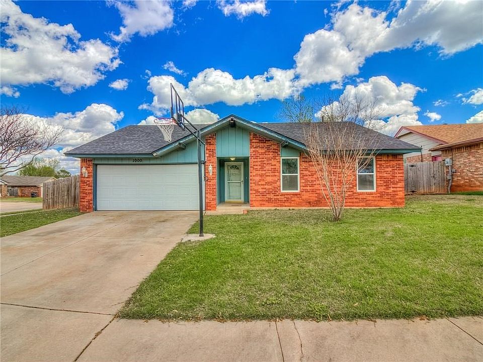 1st image of 1000 Aspen Ct