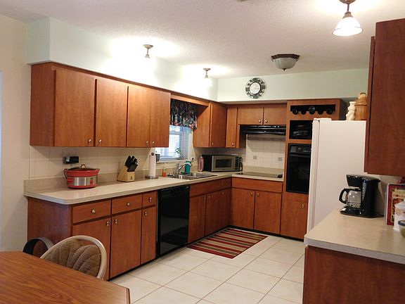 5th image of 6049 43rd Ave N