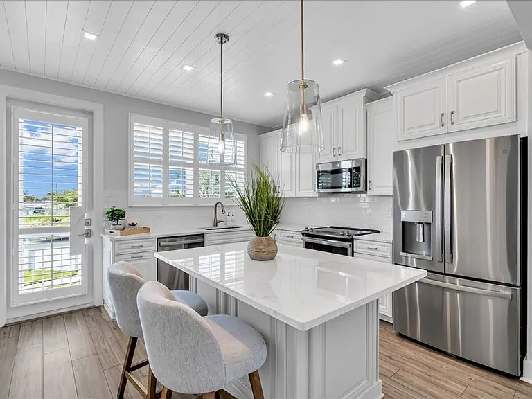 12511 Gulf Breeze Ter — Photo 18