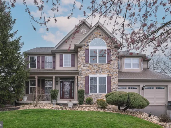 902 Adam Ct, New Hope, PA 18938