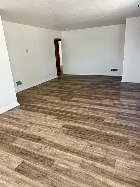 3 bed, 1000 sqft, $1,295 — Photo 4