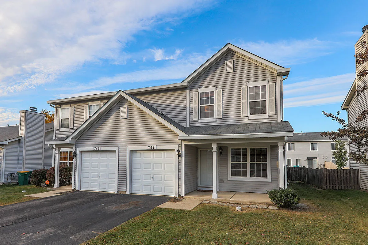 2 bed, 2.5 bath, 1398 sqft, $2,150 — Photo 1