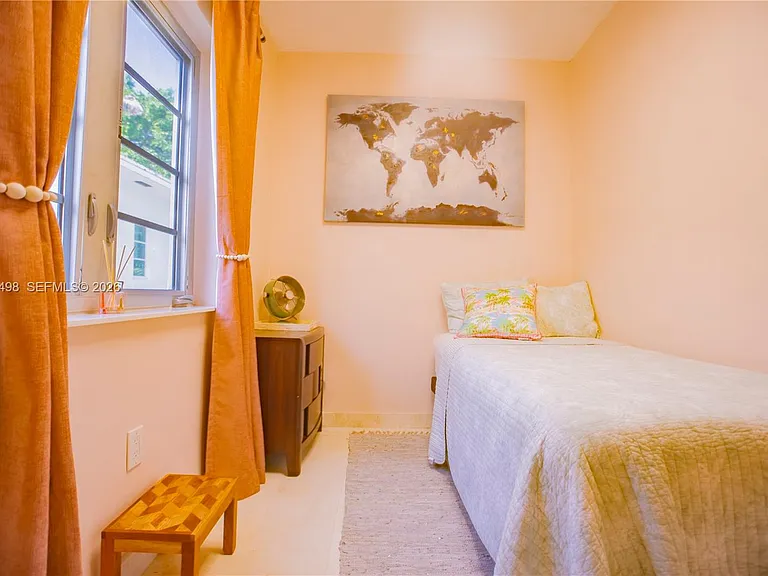 1559 Meridian Ave #208 — Photo 18