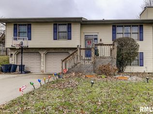 59 Holliday Rd, Springfield, IL 62702