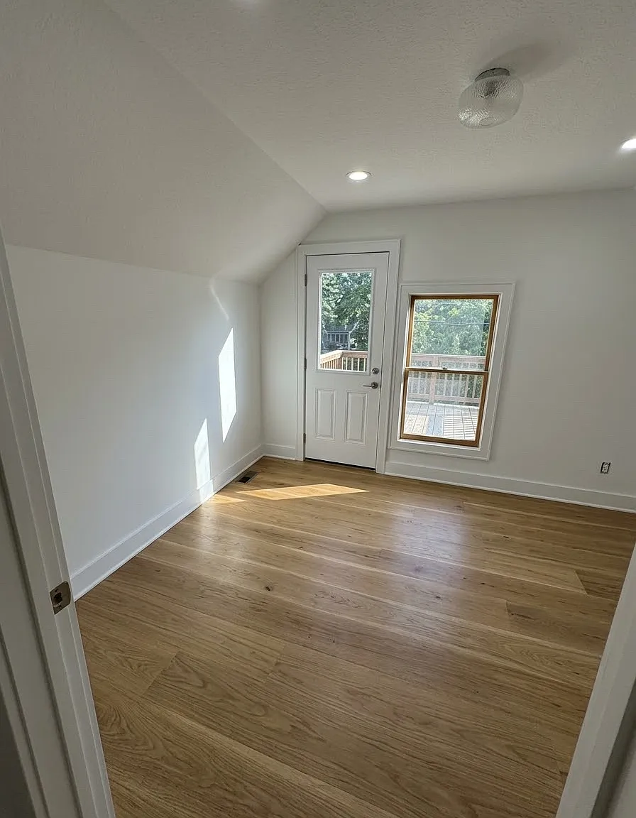 4 bed, 2800 sqft, $2,500 — Photo 4