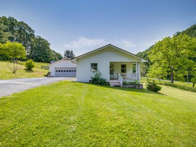 630 S Austin Springs Rd, Johnson City, TN, 37601