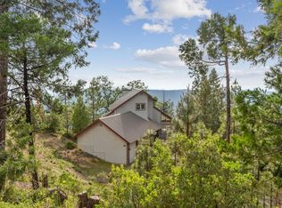 38121 Woodland Rd, Shaver Lake, CA 93664
