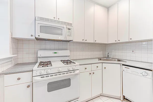 Rented by Argo Residential | media 5