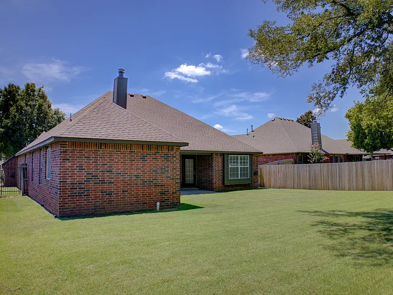 backyard - full privacy fence