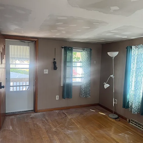 3 Kent Ter #1 — Photo 1