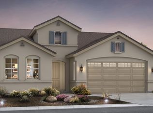 1643 Clover Dr, Hollister, CA 95023
