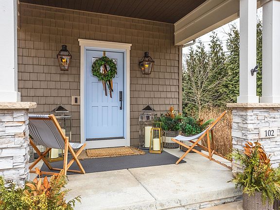 2nd image of 102 W Virginia Ave