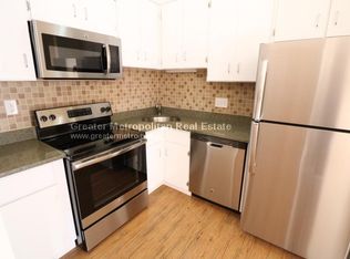 52 Salem St #4F, Boston, MA 02113
