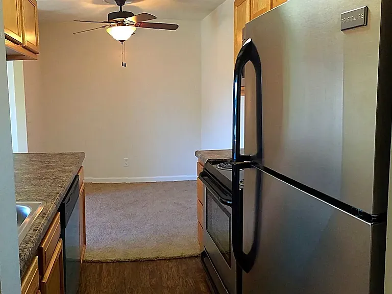 Stone Pointe Village — Photo 23