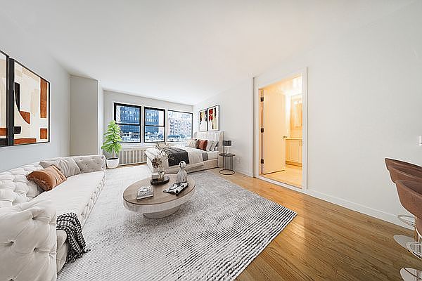 1st image of 236 E 36th St APT 1e