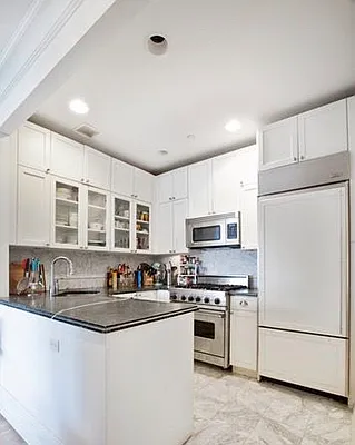 Rented by Nest Seekers International | media 12