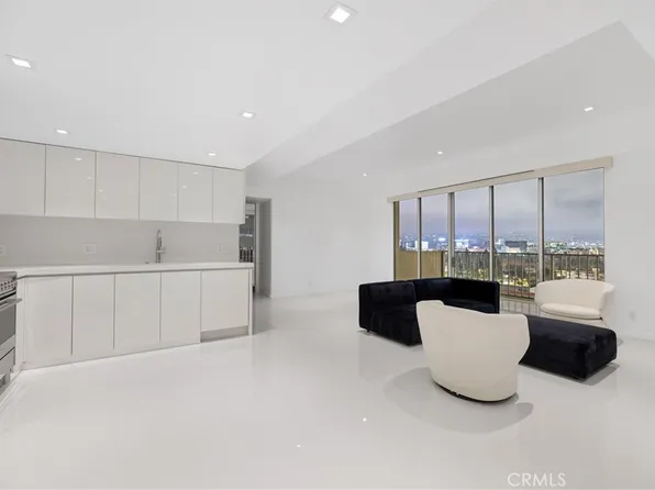 2160 Century Park E APT 902, Los Angeles, CA 90067