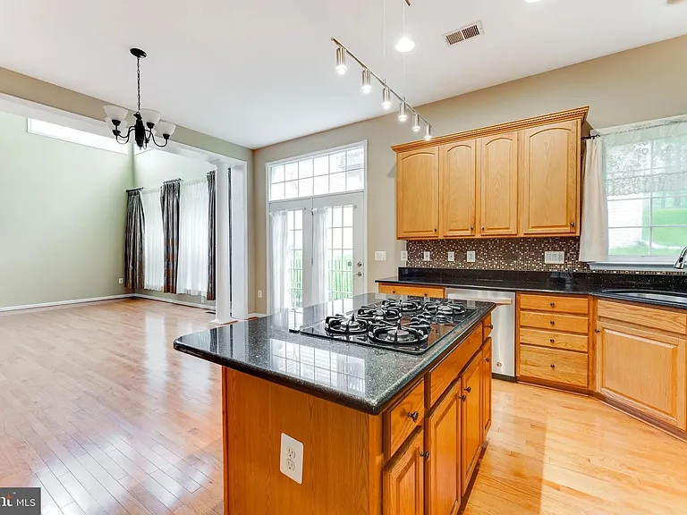 Kitchen, Breakfast Nook, and Great Room