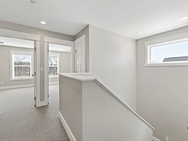 1819 Chessland St — Photo 15