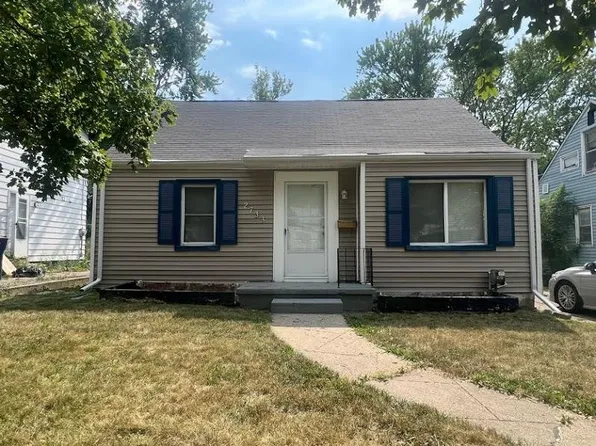 2733 Wolcott St, Flint, MI 48504