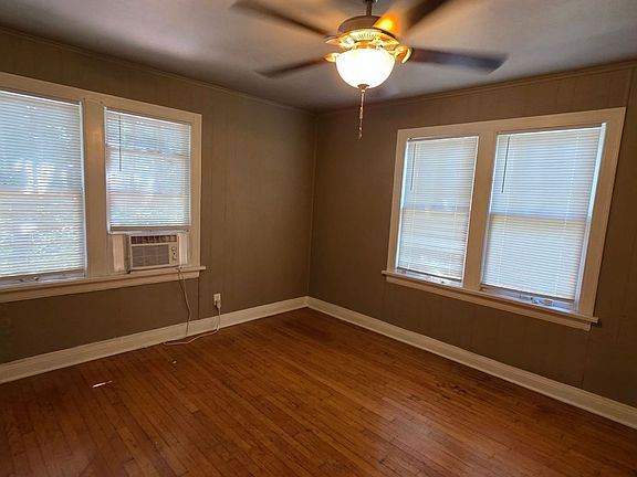3rd image of 1301 1/2 Louise Ave #0