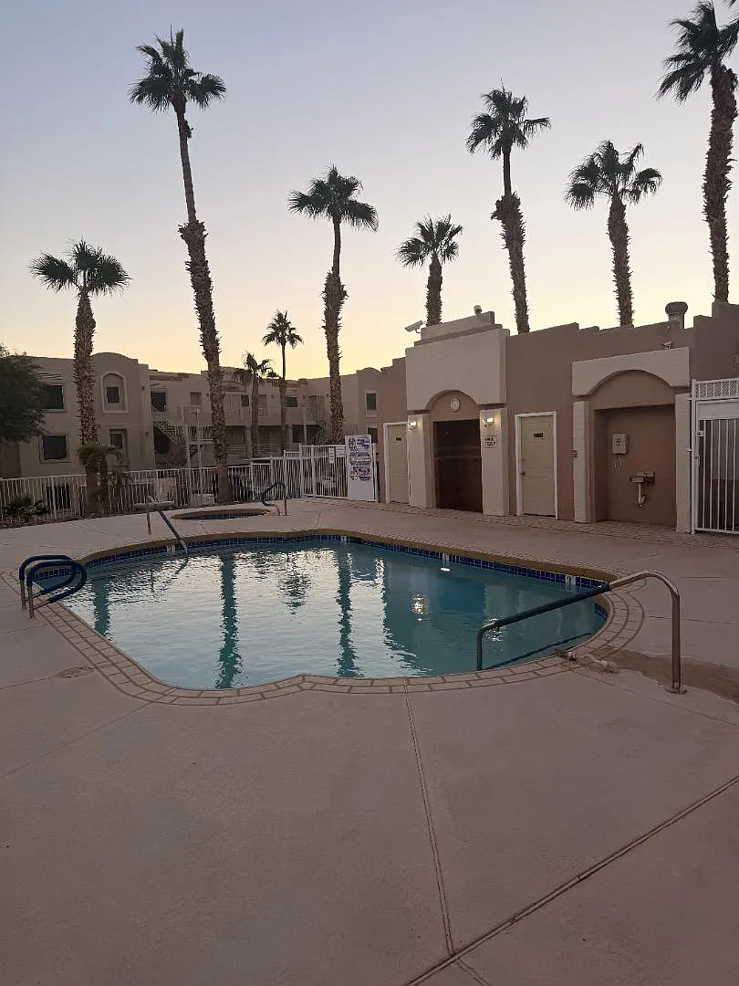 2032 Mesquite Ln #202 — Photo 1