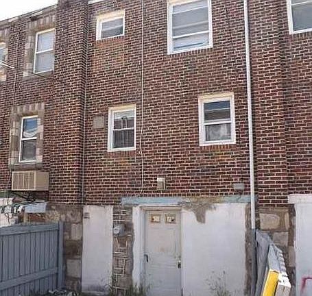 2nd image of 4803 E Cheltenham Ave