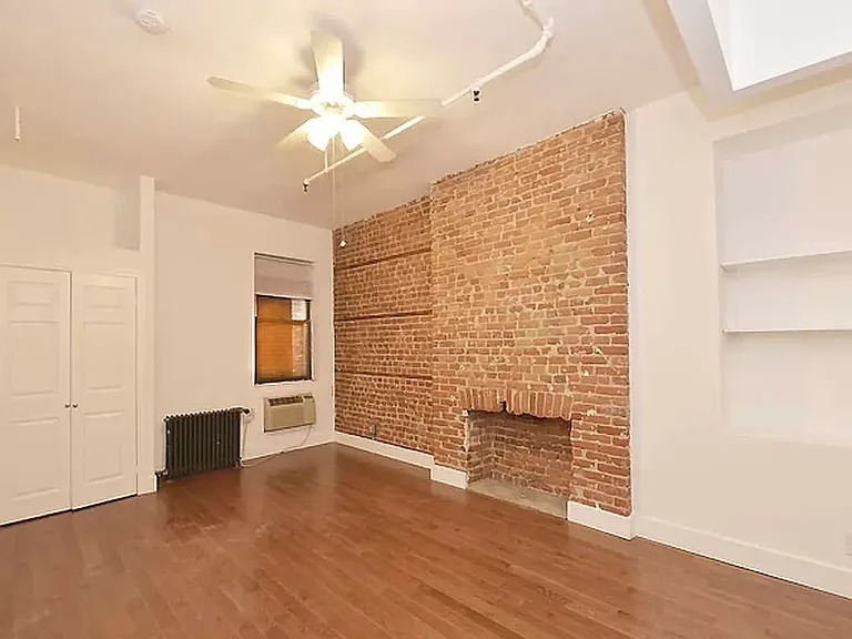 57 E 3rd St #3C — Photo 3