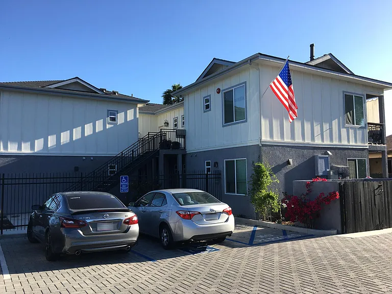 514 N Vine St #2 — Photo 8