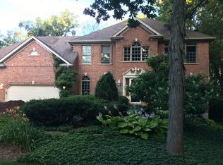 1241 Old Oak Ct, Hampshire, IL 60140