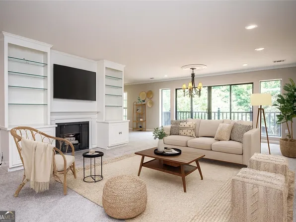 26202 Plantation Dr NE #202, Atlanta, GA 30324