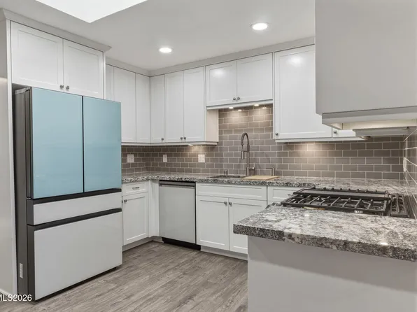 3260 Heights Dr, Reno, NV 89503